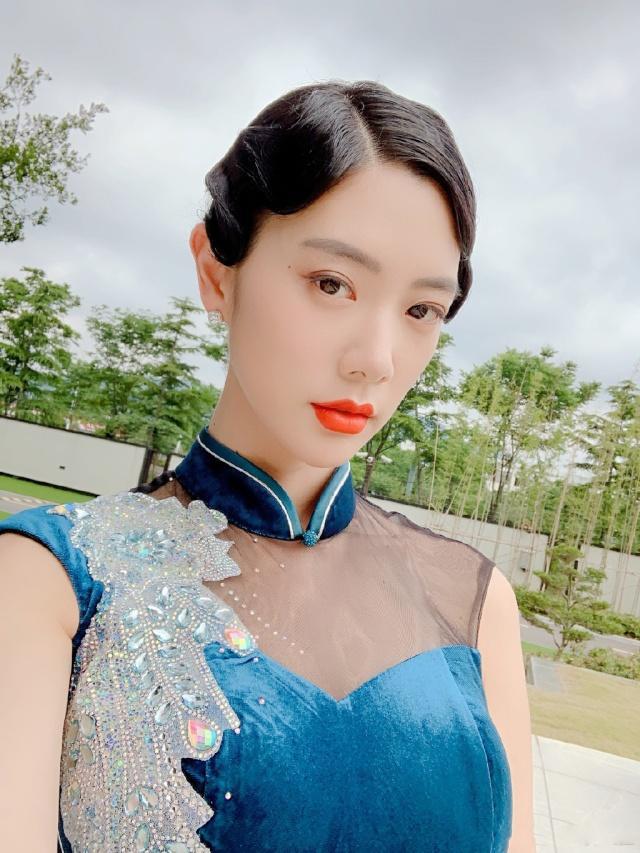 313网主播 蛇蝎美人